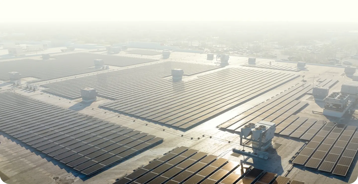 PV-Zubau Schweiz 2025: −15 %, und warum 2026 anders wird