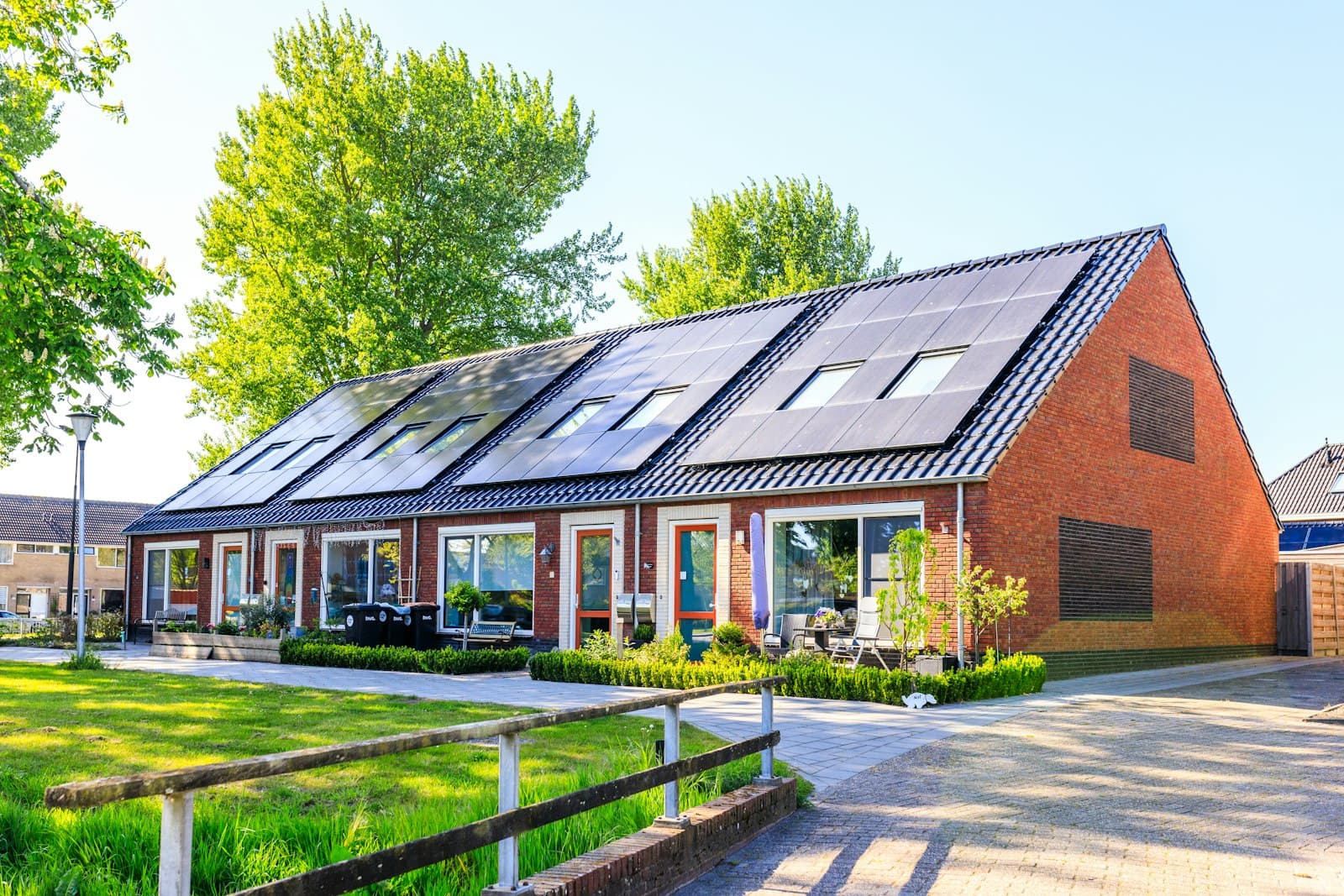 Steigert eine Solaranlage den Hauswert? Was Schweizer Bewerter 2026 wirklich anrechnen